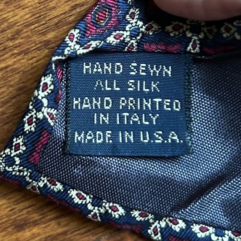 Posh Newport Beach Vintage Red & Blue Geometric Silk Tie, Hand Printed in Italy - Picture 12 of 12